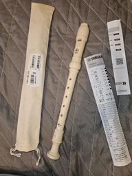 Блокфлейта Yamaha YRS-24B