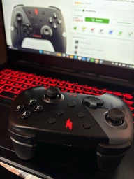 Беспроводной геймпад Acer Predator PGR300 (GP.OTH11.06G) фото от покупателей 1
