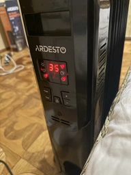 Масляный радиатор Ardesto 2,5 кВт, площадь обогрева 25 кв.м., напольный, черный, 11 секций (OFH-E11X2) фото от покупателей 4