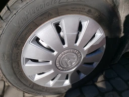 Автомобільні ковпаки Kenguru Rex Crafter R16 4 шт Сріблясті фото від покупців 1