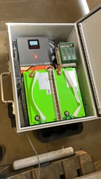 Гібридний інвертор PowMr POW-HVM1K-12V 1000 Вт 220 В, струм заряду 80А, MPPT(20-150В)