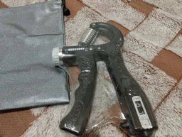 Еспандер кистьовий (З лічильником) пружинний з регульованим навантаженням 10 - 60 кг CN-RB014 Green фото від покупців 6