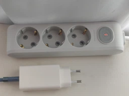 Подовжувач Panasonic X-tendia із заземленням 3 гнізда, 3 м, із захисними шторками, із вимикачем Сірий (WLTA04332GR-UA)