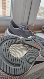 Кроссовки мужские Under Armour Hovr Turbulence 2 45 Чорний 3028751-001 фото от покупателей 5