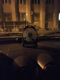 Настольный маленький вентилятор Portable Fan черный, портативный usb вентилятор на батарейках (1002445-Black-1)