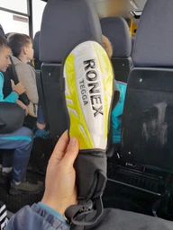Футбольні щитки дитячі підліткові захисні для футболу ніг гомілки для дітей підлітка футболіста на ноги дорослі із захистом кості кісточки гомілкостопа чулками тримачами фіксатором щетки Ronex Tegga 2 шт пара червоні АНRX01 розмір L