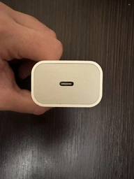 Комплект швидкого заряджання для Apple iPhone / iPad, Зарядний пристрій 20W USB-C Power Adapter (Type-C), Кабель заряджання USB-C to Lightning White фото від покупців 4