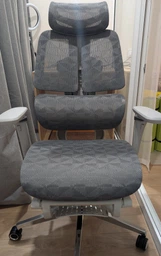 Офисное эргономичное кресло GT Racer B-2450 White/Black фото от покупателей 2