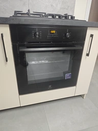 Духовой шкаф электрический Electrolux EOF3H50BK фото от покупателей 19