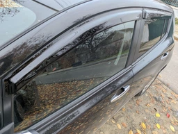 Дефлектори вікон вітровики Nissan Leaf 5D 10-17 4шт Sova-PL Ніссан Ліф TR02396 фото від покупців 4
