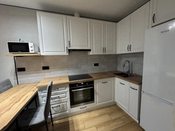 Духовой шкаф электрический Electrolux EOF5H40BX