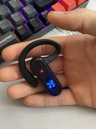 Беспроводная водонепроницаемая Bluetooth гарнитура V28 TWS с наушным креплением, 110 мАч, черная "P" (92253222)