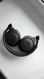 Навушники JBL Tune 720BT, Black (JBLT720BTBLK) фото від покупців 10