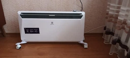 Экономный электрический обогреватель конвектор отопления Electrolux ECH/AGI-2000 M 2000 Вт настенный напольный фото от покупателей 12