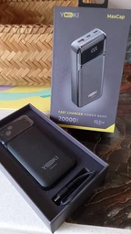 Повербанк 20000 mAh 22.5W Yoki MaxCap с LED-дисплеем и быстрой зарядкой PD/QC кабель Type-C в комплекте powerbank павербанк для телефона apple айфона iphone самсунг samsung роутера планшета универсальный портативный пауэрбанк