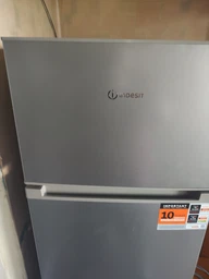 Холодильник Indesit I55T1 612S UA (1,60 м, верхня мор. сірий) фото от покупателей 6
