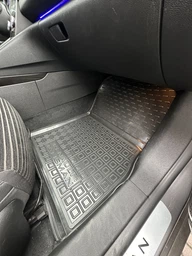 Автомобільні килимки поліки в салон на Haval H3 05- 4шт чорні Avto-Gumm Хавал Н3 АМ0014711 фото від покупців 2