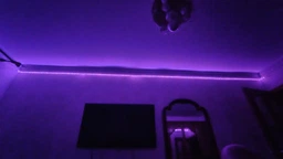 Розумна світлодіодна LED стрічка гірлянда Smart RGB 5050 з Bluetooth додатком + пульт. Комплект 5 метрів водостійкий працює від USB і Powerbank (Павербанка) чорна
