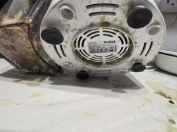 Соковыжималка центробежная TEFAL FRUTELIA+ ZE370138 фото от покупателей 5