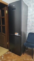 Холодильник BEKO B5RCNA405ZXBR фото от покупателей 6
