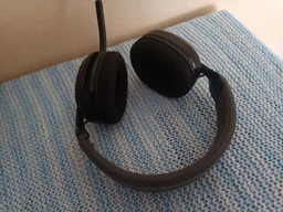 Ігрові навушники WALKER Bluetooth бездротові накладні повнорозмірні геймерська гарнітура USB з мікрофоном шумопоглинанням підсвіткою Hi-Fi звук RGB для ПК ноутбука телефона айфона Android iPhone стерео чорні + мішечек в подарунок фото від покупців 6
