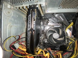 Видеокарта Gigabyte NVIDIA GV-N5060WF2OC-8GD фото от покупателей 2