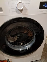 Стиральная машина Indesit фронтальная, 6кг, 1200, A+++, 44.6см, дисплей, пар, инвертор, люк черный, белый фото от покупателей 12