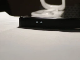 Кожаный чехол - накладка CODE Tactile Experience для Motorola Edge 50 Fusion Peppermint фото от покупателей 3