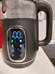Электрочайник ADLER AD 1305 White/Gold POLAND 1.7L с регулятором температуры фото от покупателей 1