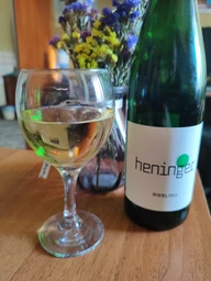 Вино Heninger Riesling біле сухе 0.75 л 12.5% (9120057690120A)