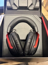 Навушники HyperX Cloud III S Wireless Black-Red (A59Z0AA) фото от покупателей 1