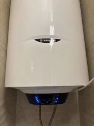 Водонагреватель Ariston круглый BLU1 ECO PL DRY, 80л, 1,8кВт фото от покупателей 7