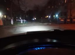 Комплект світлодіодних лінз з активним охолодженням Y6D BI-LED H4 mini 35/45W 12V 24V Autoexpect (35944) фото від покупців 4