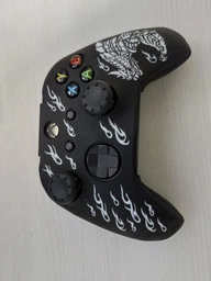 Качественный защитный силиконовый чехол Monster Hunter для геймпада Xbox Series X|S + накладки на стики