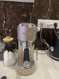 Кавоварка ріжкова DELONGHI Dedica Arte EC885.BG фото від покупців 3