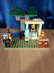 Конструктор детский Minecraft лагерь разбойников набор из кубиков и фигурок здания крепость оружие инструменты персонажи животные элементы локации и декора 562 деталей развивающая игрушка для мальчика подарок One Pro 68356 фото от покупателей 2