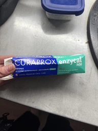 Зубная паста ферментная Curaprox Enzycal 1450 ppm 75 мл (7612412070002) фото от покупателей 12