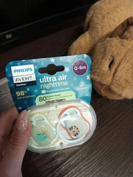 Пустышки Philips AVENT Ultra Air Ночная 0-6 месяцев 2 шт (SCF376/24) фото от покупателей 9