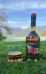 Бренди Lekso 5 лет выдержки 0.5 л 40% (4860110960795)