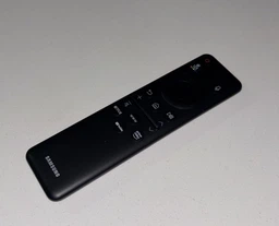 Монитор 32" Samsung Smart M7 (LS32FM702UIXUA) фото от покупателей 3