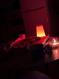 Аккумуляторный ночник с USB зарядкой LED RGB лампа в спальню Villa Volance с пультом, смена 13 цветов, регулировка яркости белая + желтая фото от покупателей 5