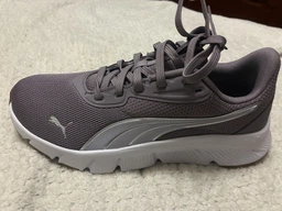 Женские кроссовки для бега Puma FlexFocus Lite Modern 31009302 40 (6.5UK) 25.5 см Puma Black-Cool Dark Gray (4067979346023) фото от покупателей 2