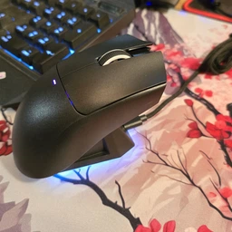 Беспроводная Игровая Мышь ATTACK SHARK X11 White 2.4G/Bluetooth/USB type-c с зарядной догстанцией Сенсор PAW3311 22000 DP