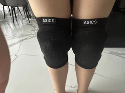 Наколенники волейбольные с подушечками Asics S черные (Бандаж на коленный сустав)