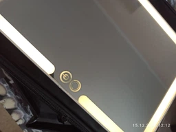 Косметичка-чемоданчик с сенсорным зеркалом имеющим LED подсветку (черный) фото от покупателей 1
