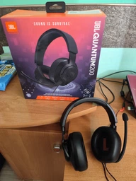 Ігрова гарнітура JBL Quantum 200 Black (JBLQUANTUM200BLK) фото від покупців 3
