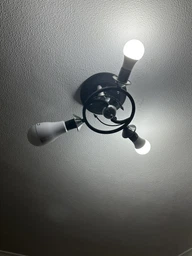 Лампочка с аккумулятором 2x18650 20w для дома, для дачи, для похода, для отдыха, для туризма фото от покупателей 6