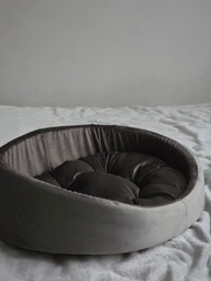 Лежанка для тварин кішок та собак Animals_joy Люкс S 53*47 см(020)