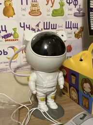 Проєктор зоряного неба Астронавт EVIO з галактикою та пультом керування (2918610817056)