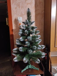 Штучна Ялинка Royal Tree RT-6-1 Олімпійська засніжена 90 см зелена фото от покупателей 5